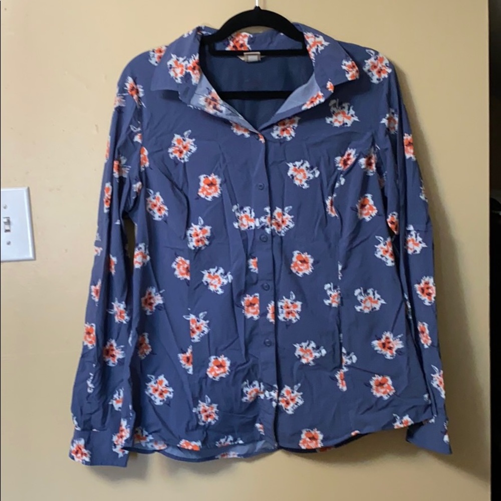 Women’s Duluth Collared Button Up Shirt